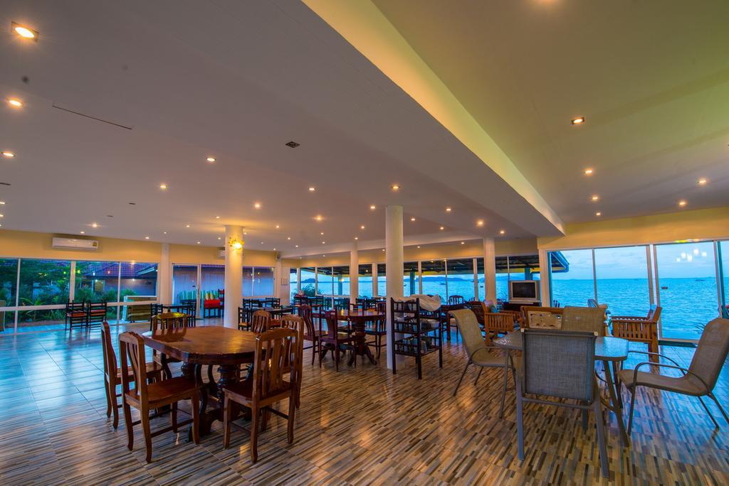 Star Light Beach Resort And Restaurant チュンポーン エクステリア 写真